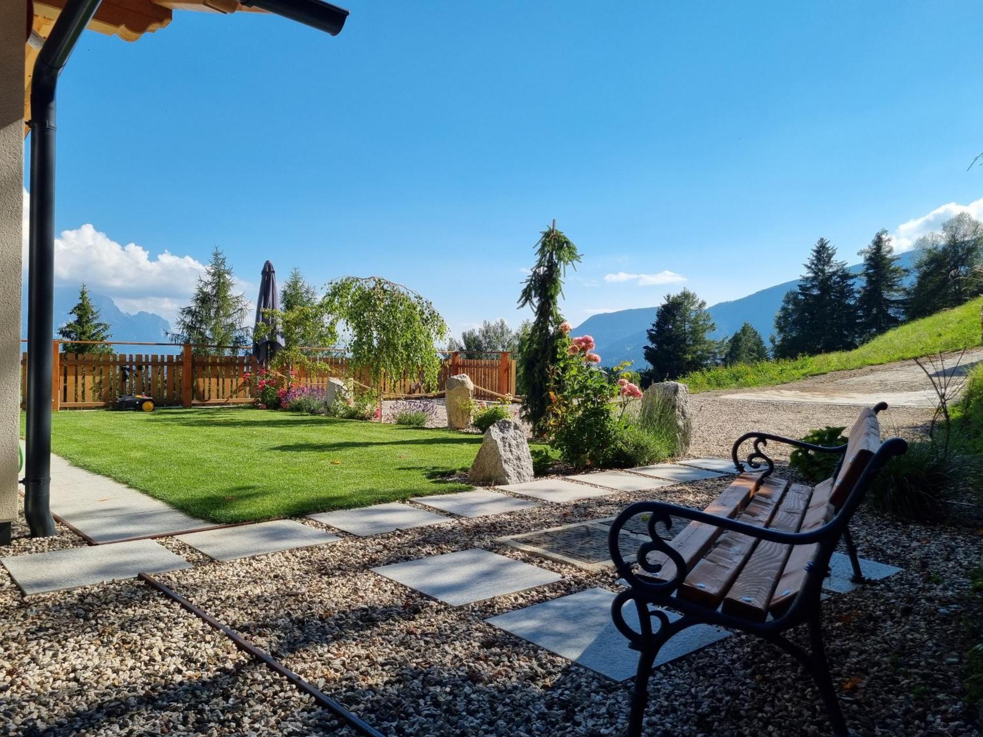 Alone In Chalet With View On Dolomites Apartment Villandro Bagian luar foto